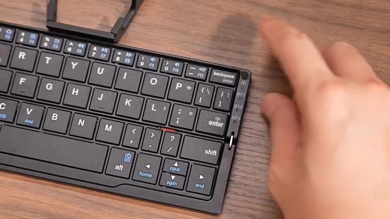 A foldable keyboard that can only be put in your pocket