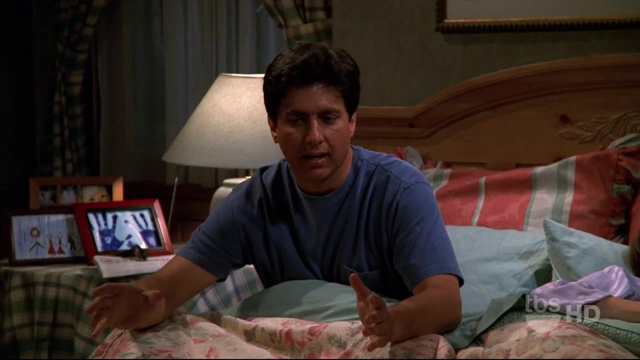 Everybody Loves Raymond S02E09