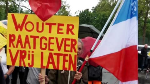 HET VERHAAL ACHTER MICHA KAT, JOOST KNEVEL EN WOUTER RAATGEVER