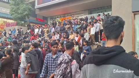 Christmas के मौके पर सरस को लेकर सिटी सेंटर मॉल गया