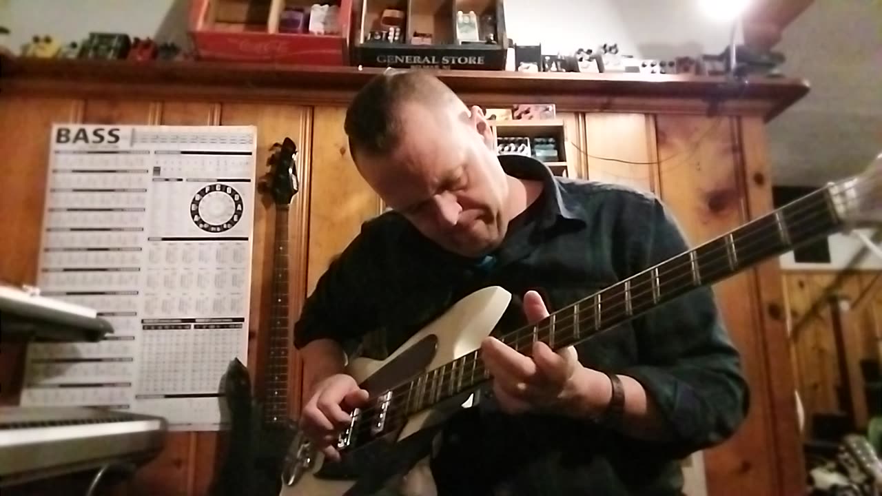 Friday Night Chill - Billy Boy Bass