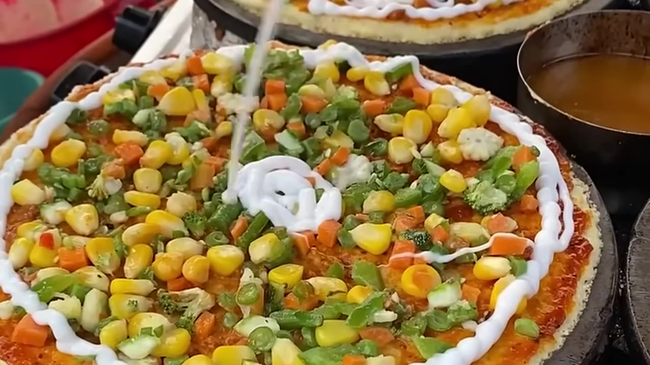 Indian street food: Desi wala pizza