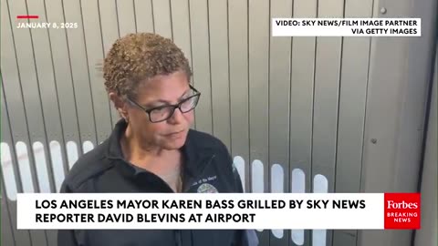 L.A. Mayor Karen Bass Just Stares Straight Ahead As Reporter Lobs Questions About Wildfires