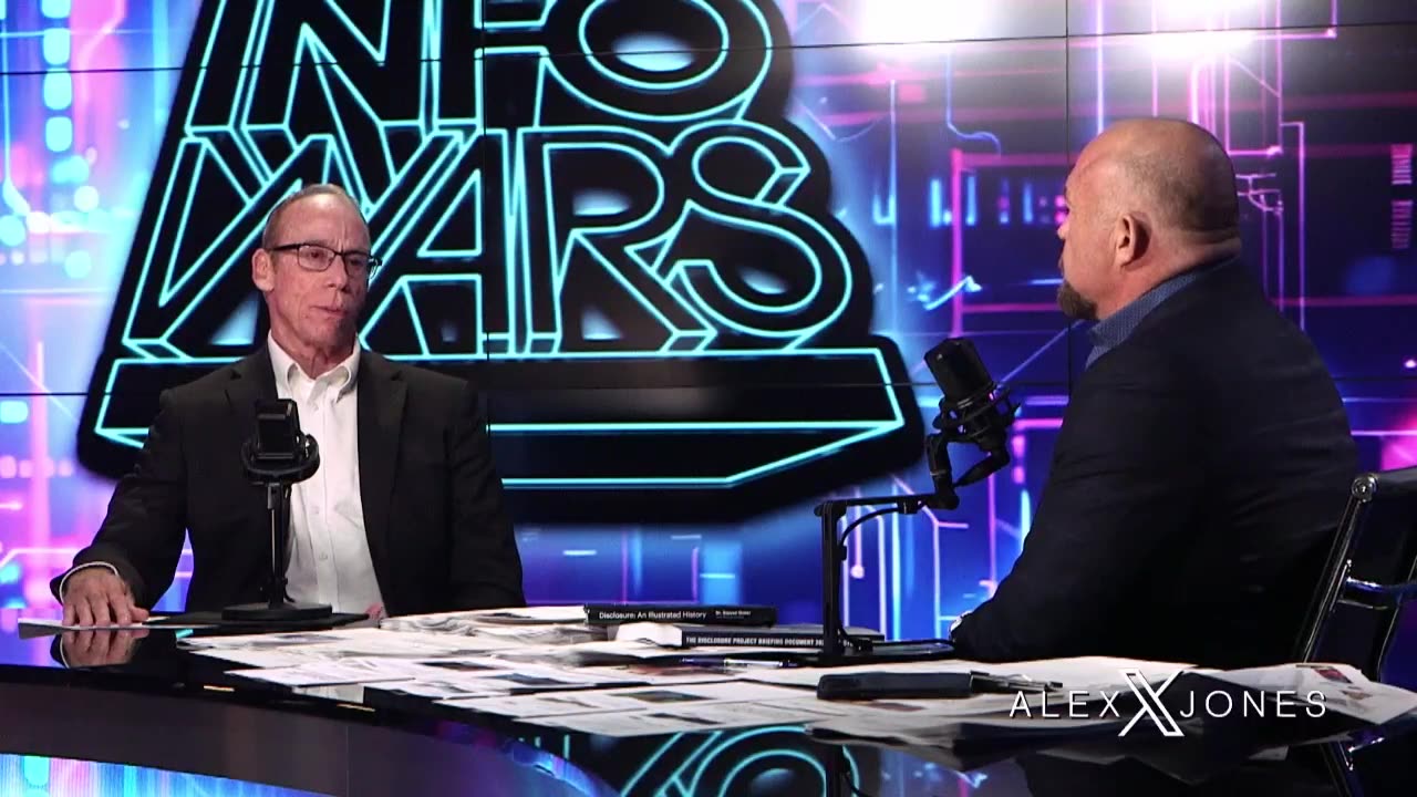 Disclosure Project Founder Dr. Steven Greer Issues An Emergency Warning To Trump