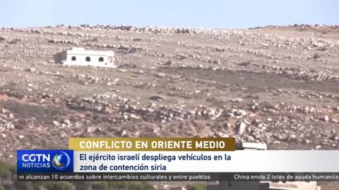 El ejército israelí despliega vehículos en la zona de contención siria