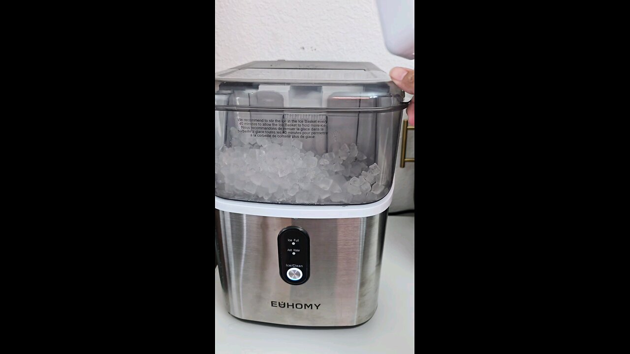 I love this nugget ice machine! Now I can get nugget ice right at home.