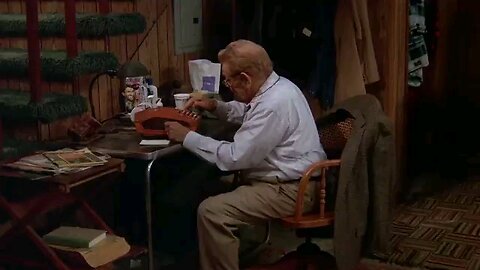 Arthur and Doug's mother start dating | King Of Queens