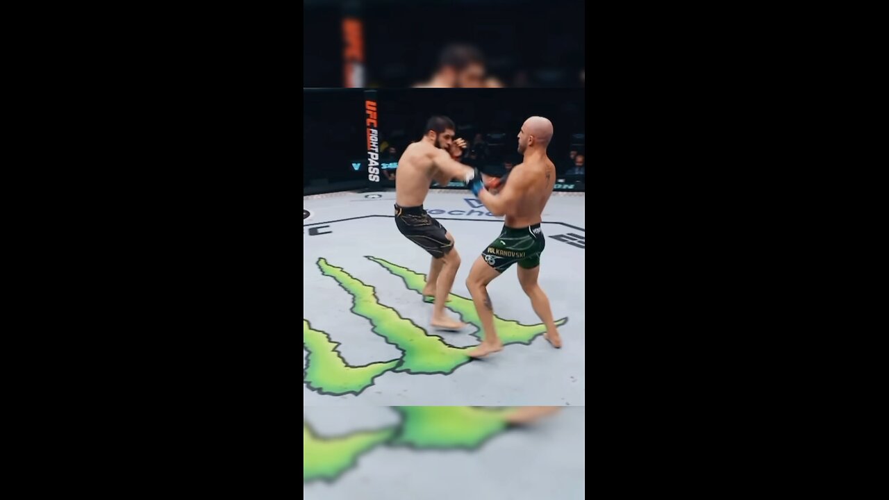 Islam Makhachev vs Alexander Volkanovski