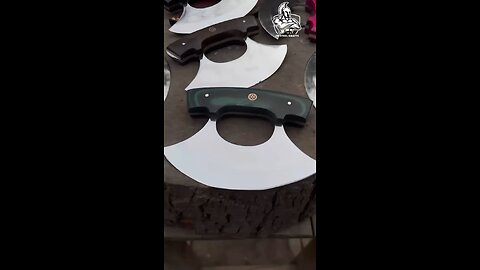 “Custom Handmade Ulu Knives | A Showcase of Precision and Craftsmanship”