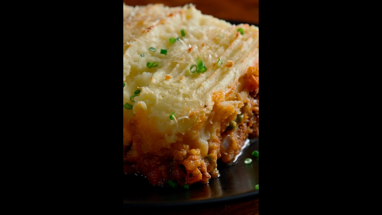 🥔🔥 Ultimate Shepherd’s Pie – A Comfort Food Classic! 🥩🍽️