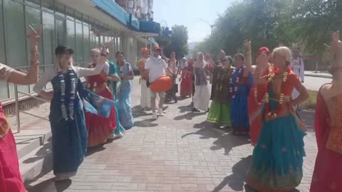 Beautiful Women in Drapes Dancing with Beautiful Hare Krishna Kirtan