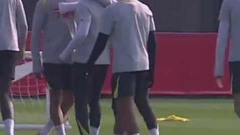 Trent appeared far from happy with Salah as the pair came together in Liverpool training 😯👀