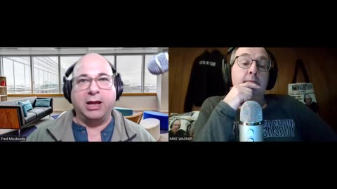 Philadelphia author/educator Fred Moskowitz with “The Little Green Book of Note Investing"!