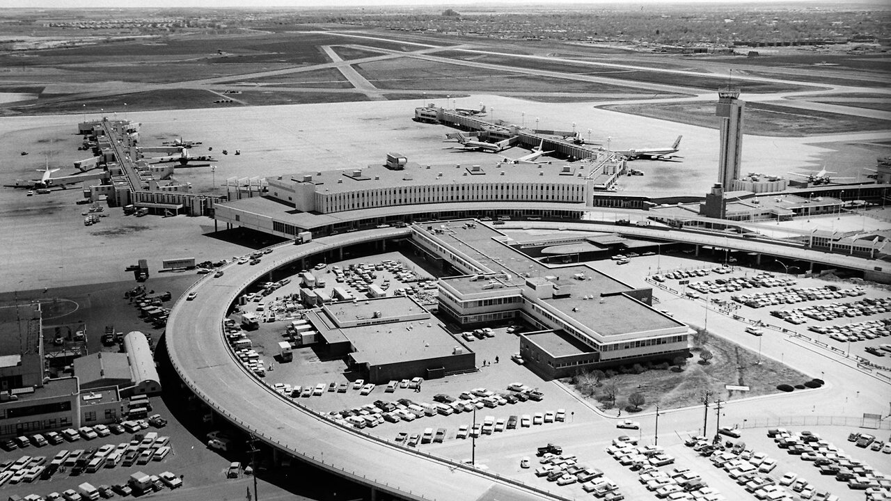 Places - Lost in Time: Denver Stapleton Airport