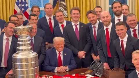 Bức ảnh nhóm tuyệt đẹp tại Phòng Bầu dục @POTUS!