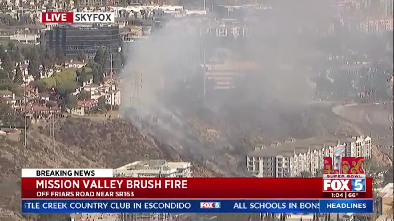 🔥🔥🔥San Diego Wildfire near fashion Valley along Friars road