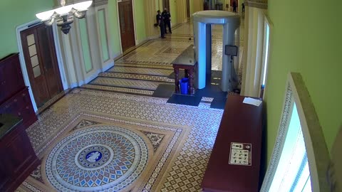 0304USCS03SenateGallerySWnearS324_2021-01-06_11h40min01s807ms.mp4