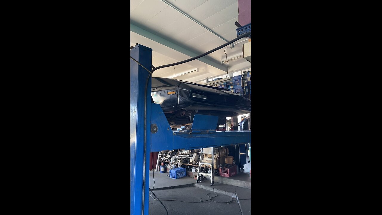 kitt gets his exhaust fixed