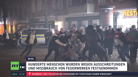 Berlin begrüßt neues Jahr: Feuerwerk-Schlachten, Brände, Massenschlägereien