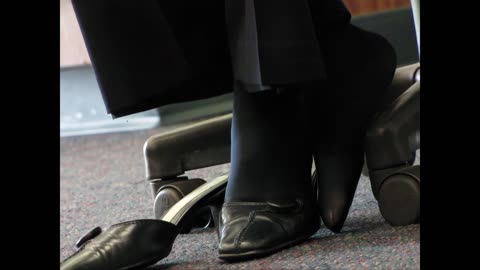 Teacher Shoe Dipping and Shoeplay in Black Nylon and Heels (Faceshot)
