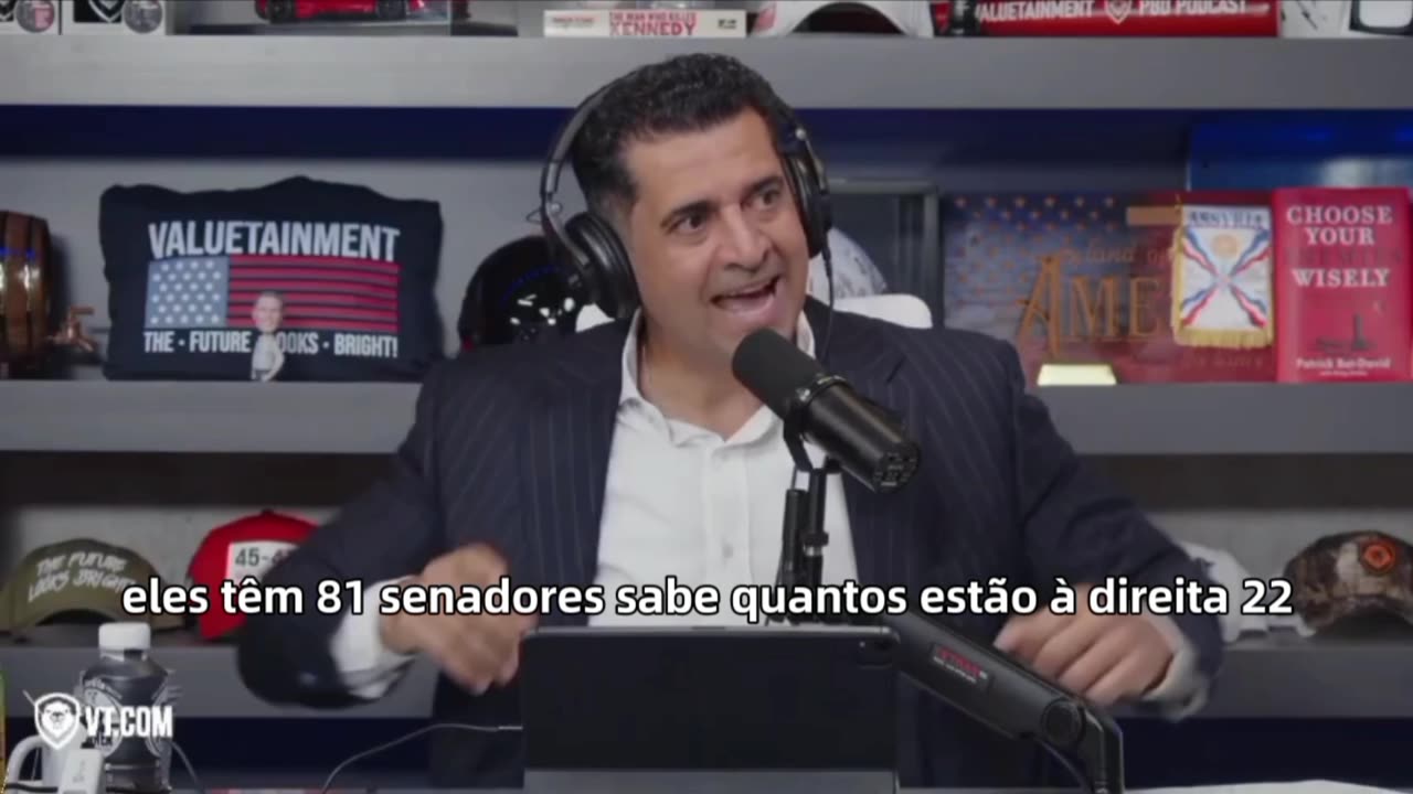 A Justiça brasileira está fazendo tudo o que pode para impedir que Jair Bolsonaro concorra em 2026. Tanto Lula quanto Alexandre De Moraes temem que ele vença.