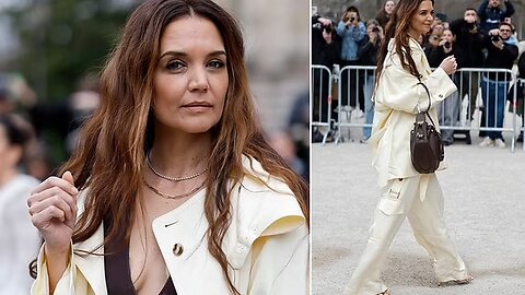 Katie Holmes Shines at Paris Fashion Week