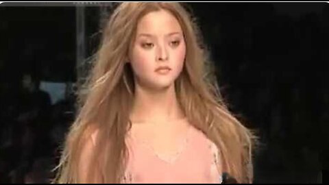 BLUMARINE Fall 2002 2003 Milan