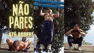 Treino De TODO o Corpo Calistenia (Ciclio de 3 Exercícios - Elevações, Agachamentos, Flexões)