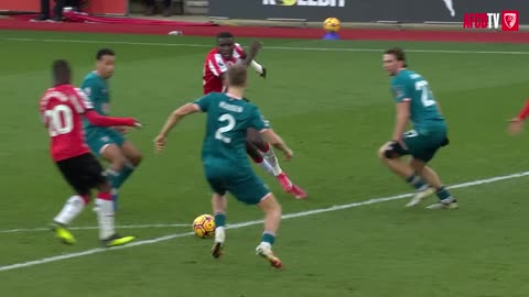 Tavernier scores BANGER to do the double over Saints | Southampton 1-3 AFC Bournemouth