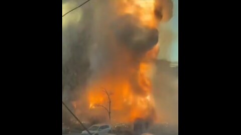 Truck hauling magnesium in China explodes in front of a hospital