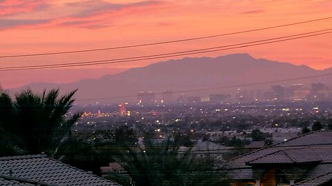 Did you see tonight's Las Vegas sunset on fire? Check this out! 01.31.2025 #follow #lasvegas #travel