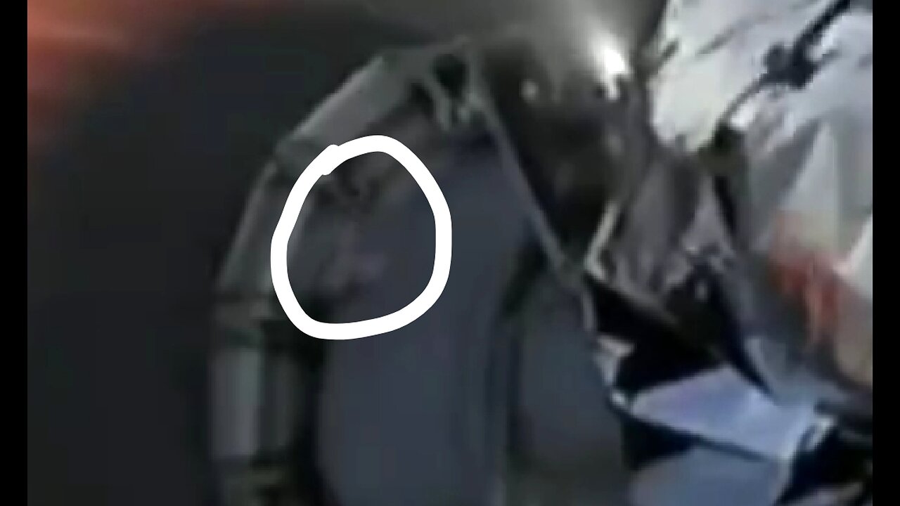 HOW DID A MOUSE HITCH A RIDE ON THE FALCON 9 SPACE X LAUNCH! HOW CAN THIS BE IN SPACE? IT'S NOT! 👊
