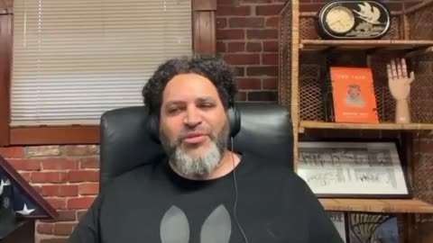 Pulitzer Prize-winning Washington Post cartoonist and Trump hater Darrin Bell arrested....