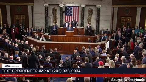 "Remove This Gentleman from the Chamber!" Mike Johnson Ejects Grandstanding Dem from Trump Speech