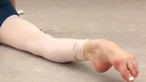 Ballerina Feet Flexibility - OMG