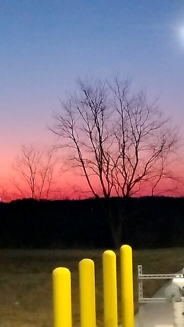 sunset 🌇 on the hill