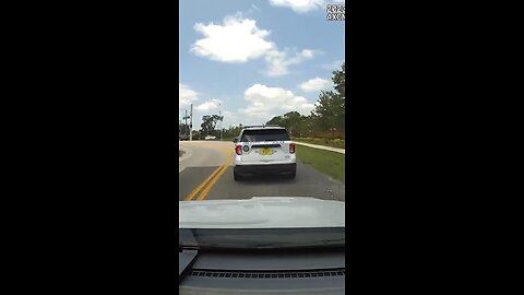 Police officer pulled over for speeding flees traffic stop