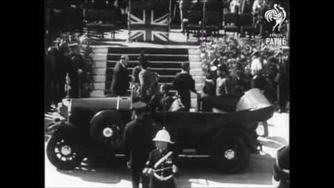 Strange Observation - Sydney Harbour Bridge Opening