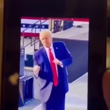 This is the shirt to wear at President Trump's inauguration