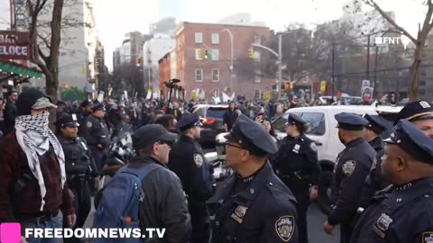 Violent leftist protesters have shut down the streets of NYC after Palestinian