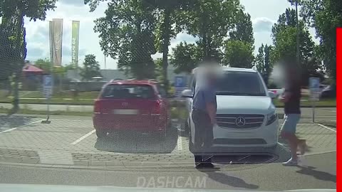 This Dash Cam Footage Is A Must-See - Dash Cam Germany