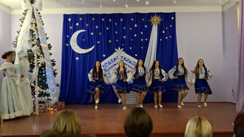 Vancicăuți 27 decembrie 2024 Clasele 9-11 ”Bătuta” Concert Vine Anul Nou 19/26