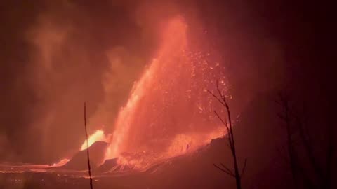 Huge Eruption Of Kilauea Volcano In Hawaii (02/26/2025)