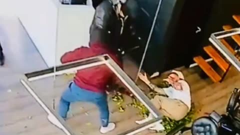 Njerëzit e Tur Koçekut dhunojnë barbarisht Adriatik Roshin