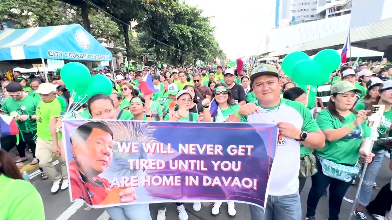 Pro and anti-Duterte protesters mark former leader's 80th birthday