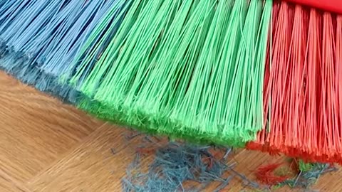 Boost the lifespan of your broom with this simple tip!