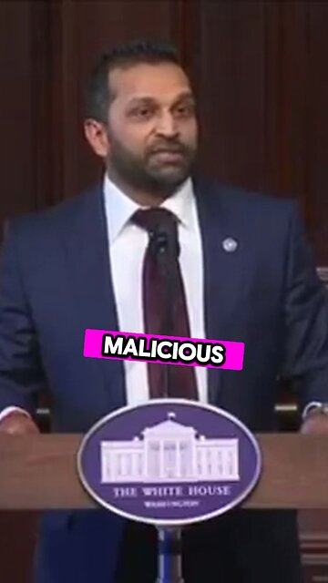 FBI Director Tells Media To Leave Agents Out of Politics #fbi #media #alexrwagner