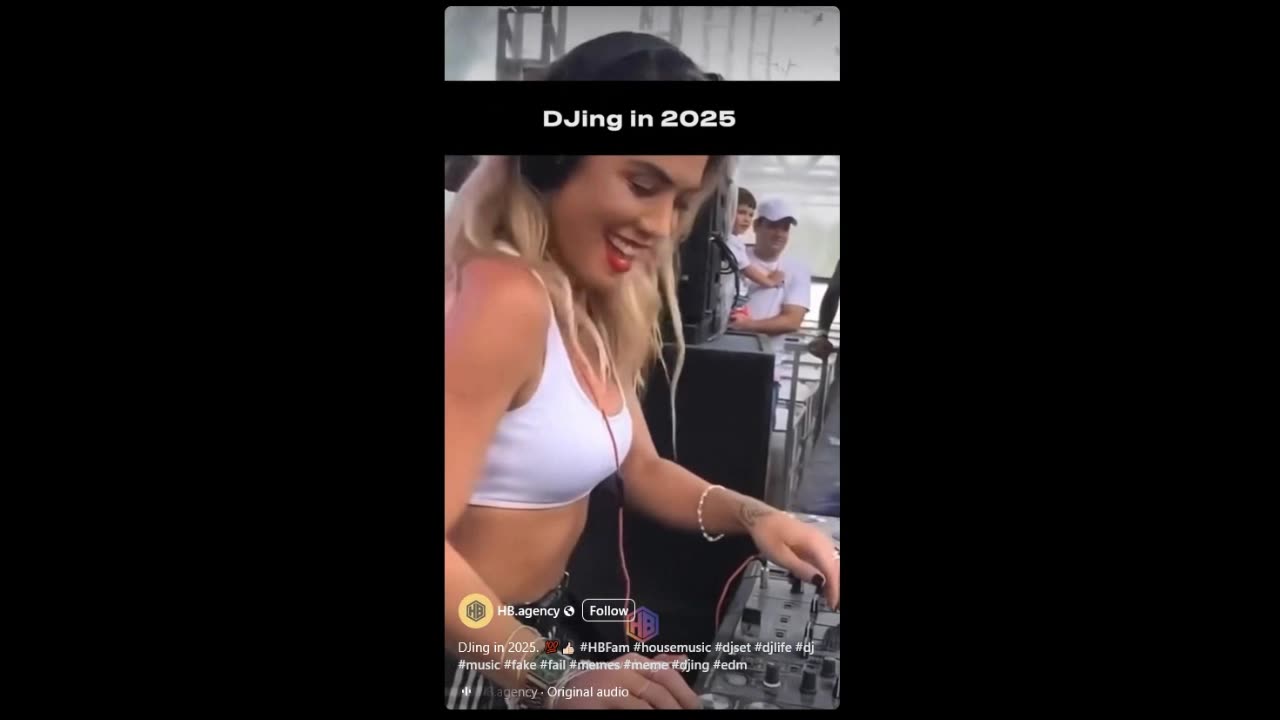 DJ in 2025...( watch her hands )
