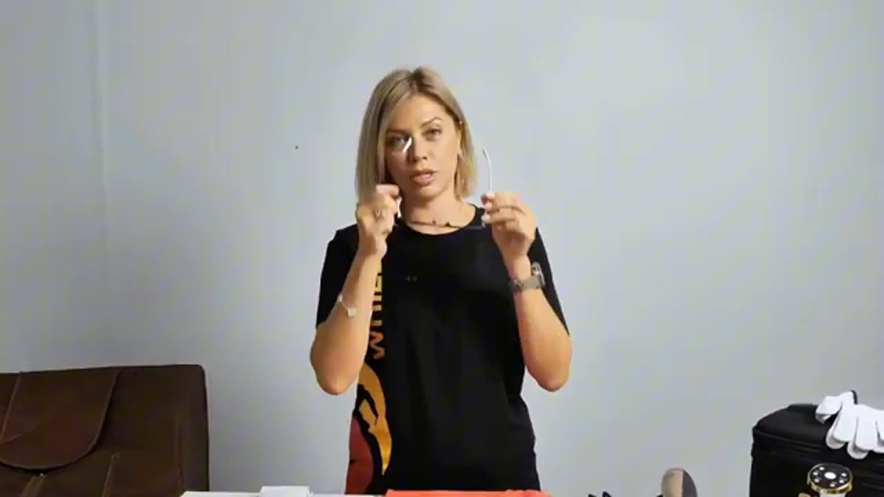 Whieda - High Tech Brille