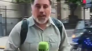 Periodista de RT es casi alcanzado por disparos durante las protestas en Argentina